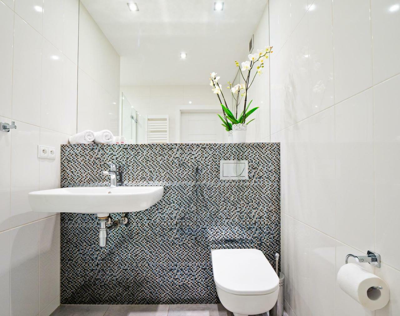 Apartamenty Homely Place - Parking 7 Πόζναν Εξωτερικό φωτογραφία